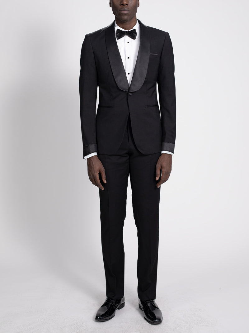 Black Wide Shawl Lapel Tuxedo With Cuffs